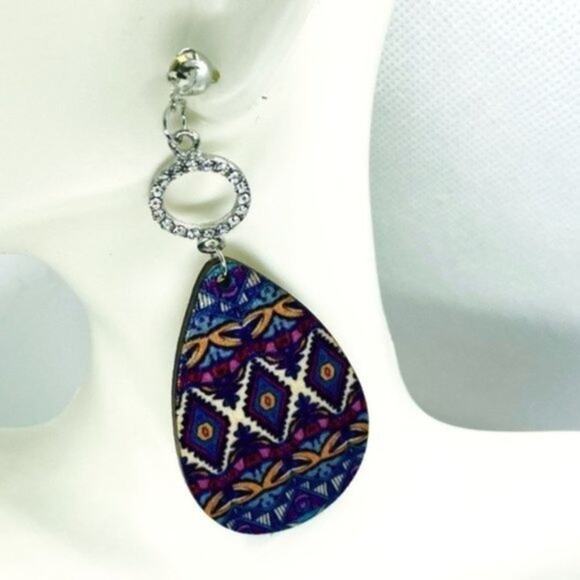 New NWT Silver-Tone Rhinestone Painted Wood Dangle Earrings - Picture 1 of 10